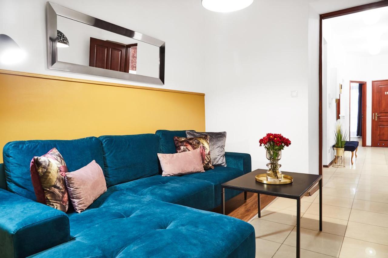 Patterned Apartment Zyblikiewicza Street كراكوفيا المظهر الخارجي الصورة